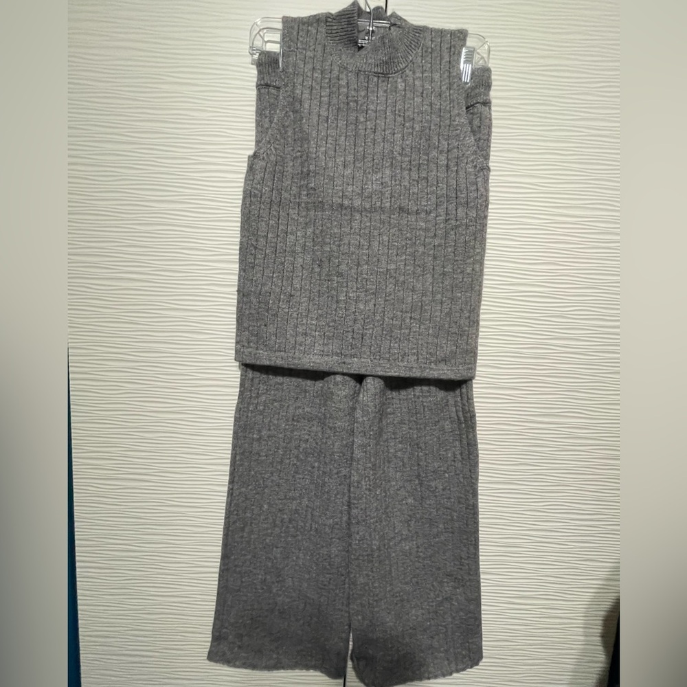 Christina Gray Cashmere 2 pc Set Size M